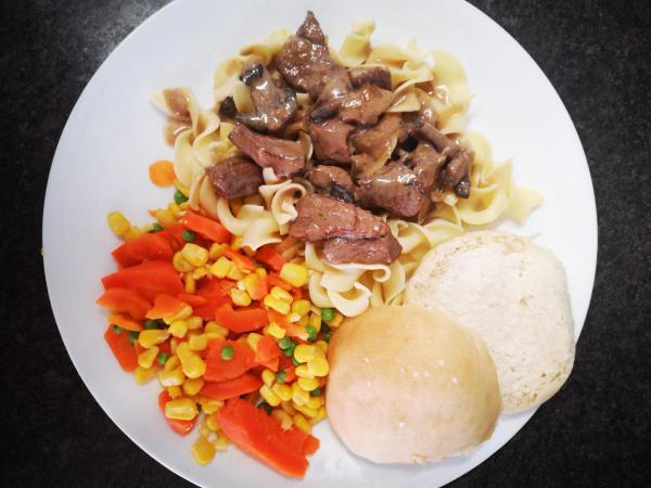 Beef stroganoff full plate