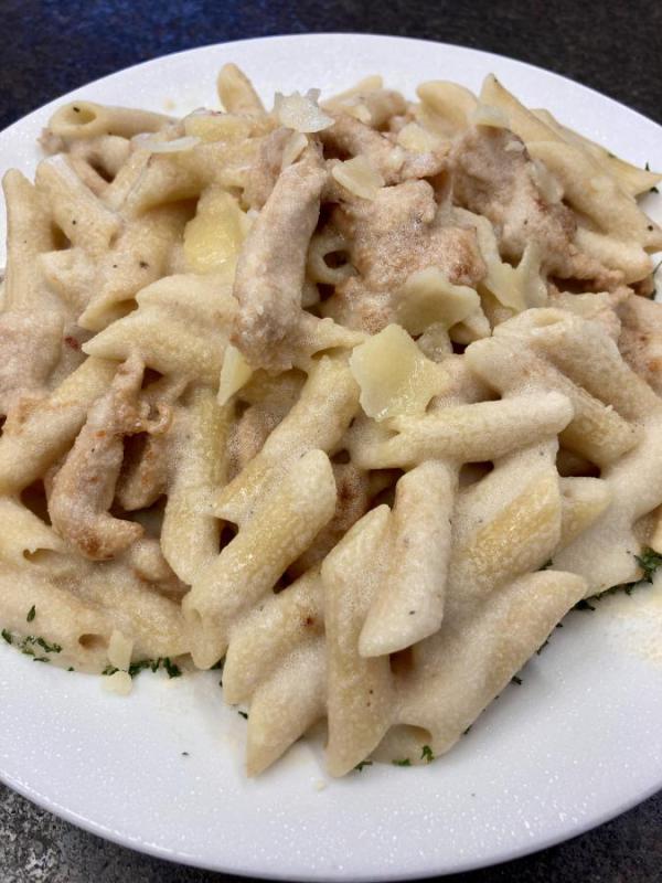 Chicken alfredo penne